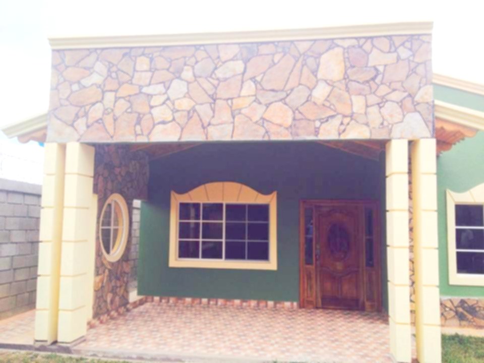 Vista interior de Venta de Casas en La Esperanza Intibuca, Residencial Llanos del Rocio