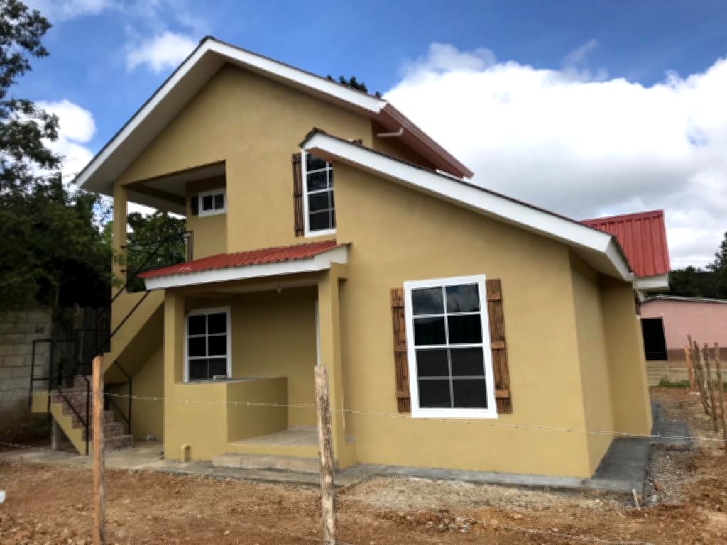 Vista interior de Venta de casa en La Esperanza Intibucá 2019