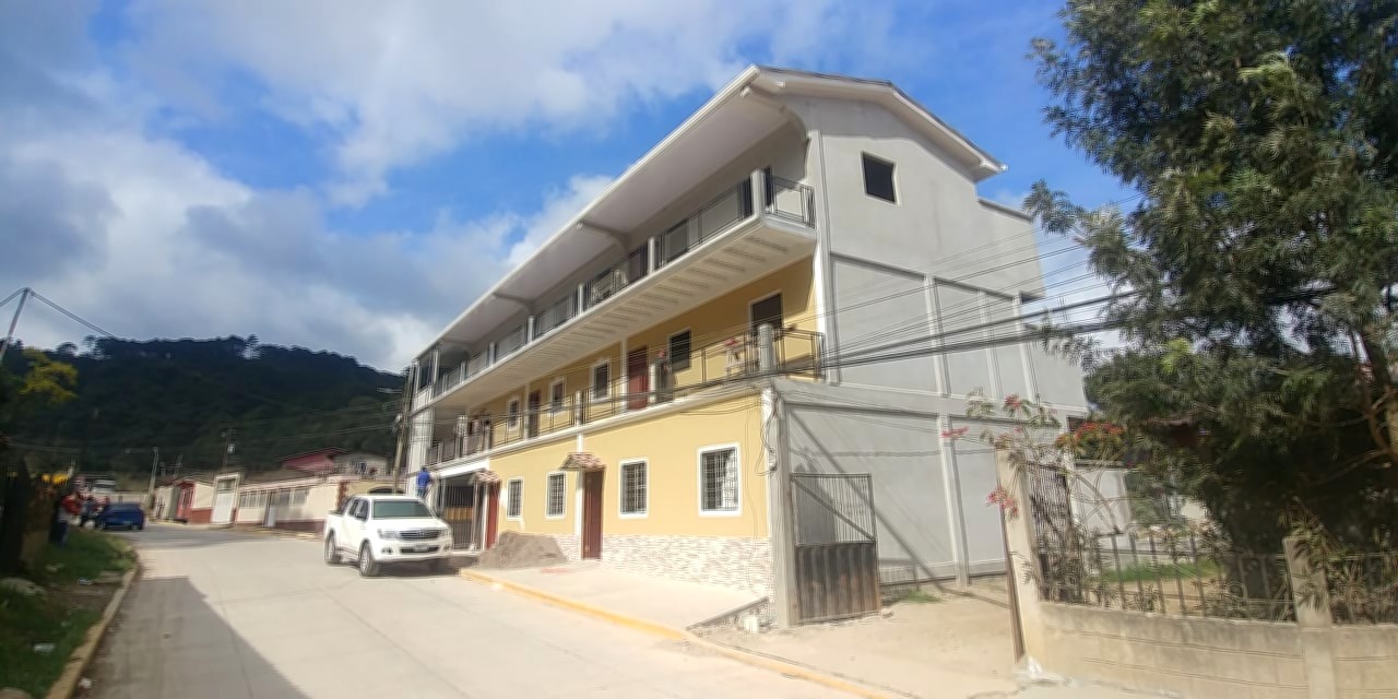 Vista interior de Venta de 8 Apartamentos en La Esperanza Intibuca